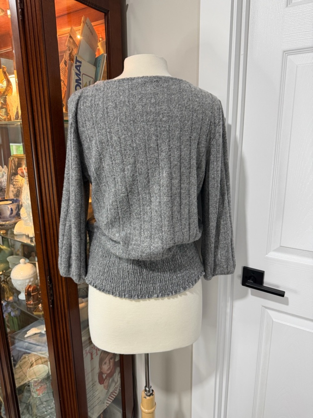 Cato Gray Ribbed Button-Back Knit Cardigan - Picture 8 of 8